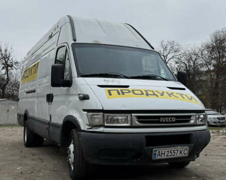 Белый Ивеко Дейли, объемом двигателя 3 л и пробегом 450 тыс. км за 4500 $, фото 1 на Automoto.ua