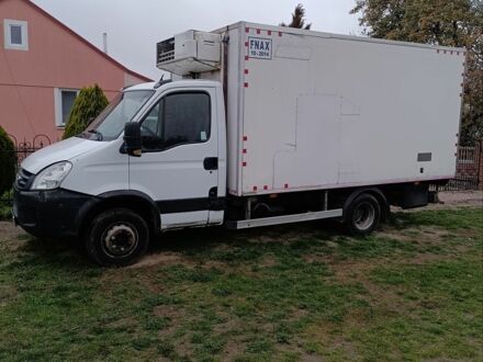Белый Ивеко Дейли, объемом двигателя 3 л и пробегом 310 тыс. км за 11000 $, фото 1 на Automoto.ua