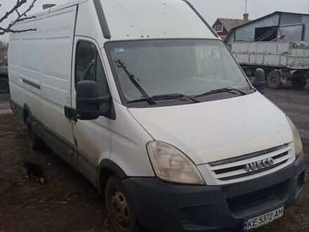 Белый Ивеко Дейли, объемом двигателя 3 л и пробегом 570 тыс. км за 8000 $, фото 1 на Automoto.ua