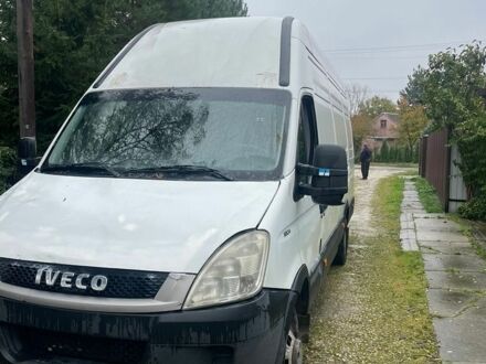 Білий Івеко Дейлі, об'ємом двигуна 3 л та пробігом 412 тис. км за 6900 $, фото 1 на Automoto.ua