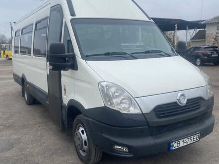 Белый Ивеко Дейли, объемом двигателя 3 л и пробегом 506 тыс. км за 28000 $, фото 1 на Automoto.ua