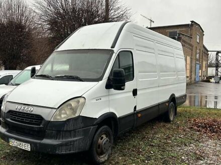 Білий Івеко Дейлі, об'ємом двигуна 3 л та пробігом 322 тис. км за 8800 $, фото 1 на Automoto.ua