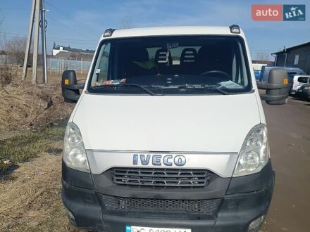 Белый Ивеко Дейли, объемом двигателя 2.29 л и пробегом 290 тыс. км за 15000 $, фото 1 на Automoto.ua