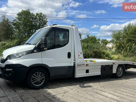 Белый Ивеко Дейли, объемом двигателя 3 л и пробегом 400 тыс. км за 25000 $, фото 1 на Automoto.ua