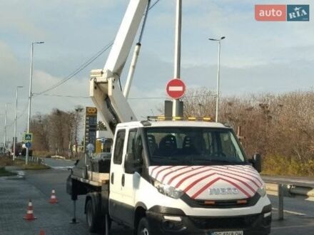 Белый Ивеко Дейли, объемом двигателя 3 л и пробегом 185 тыс. км за 42000 $, фото 1 на Automoto.ua