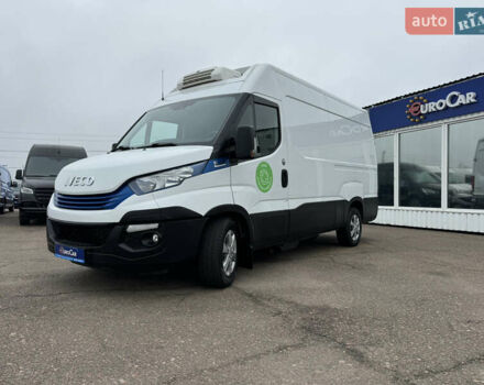 Белый Ивеко Дейли, объемом двигателя 3 л и пробегом 240 тыс. км за 22000 $, фото 1 на Automoto.ua
