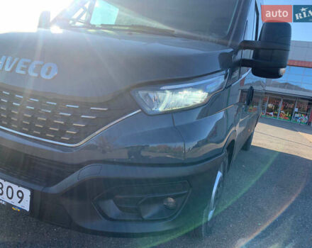 Черный Ивеко Дейли, объемом двигателя 3 л и пробегом 303 тыс. км за 29900 $, фото 10 на Automoto.ua