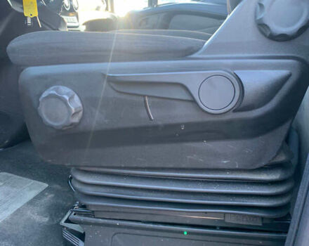 Івеко Дейлі 2022 у Виноградове на Automoto.ua Чорний Івеко Дейлі, об'ємом двигуна 3 л та пробігом 303 тис. км за 29900 $, фото 12 на Automoto.ua