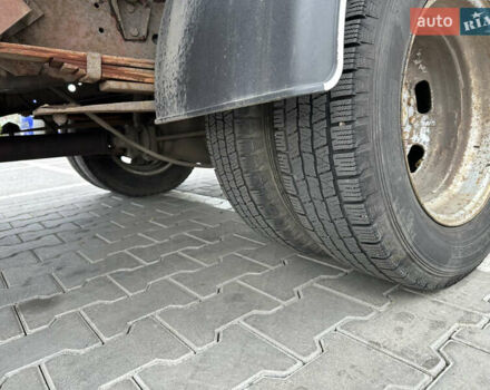 Коричневий Івеко Дейлі, об'ємом двигуна 2.8 л та пробігом 300 тис. км за 10400 $, фото 9 на Automoto.ua