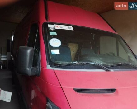 Красный Ивеко Дейли, объемом двигателя 2.3 л и пробегом 400 тыс. км за 3300 $, фото 1 на Automoto.ua