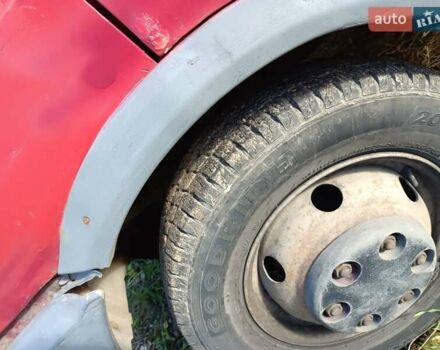 Івеко Дейлі 1995 у Луцьку на Automoto.ua Червоний Івеко Дейлі, об'ємом двигуна 2.5 л та пробігом 500 тис. км за 3000 $, фото 21 на Automoto.ua