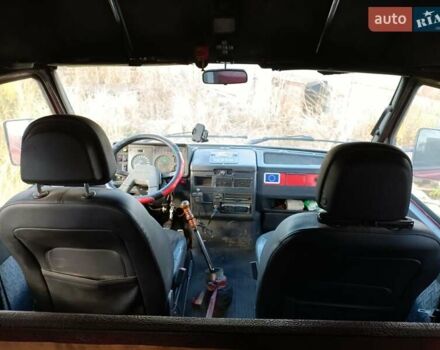 Івеко Дейлі 1995 у Луцьку на Automoto.ua Червоний Івеко Дейлі, об'ємом двигуна 2.5 л та пробігом 500 тис. км за 3000 $, фото 14 на Automoto.ua