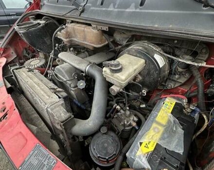 Красный Ивеко Дейли, объемом двигателя 2.8 л и пробегом 222 тыс. км за 7777 $, фото 3 на Automoto.ua