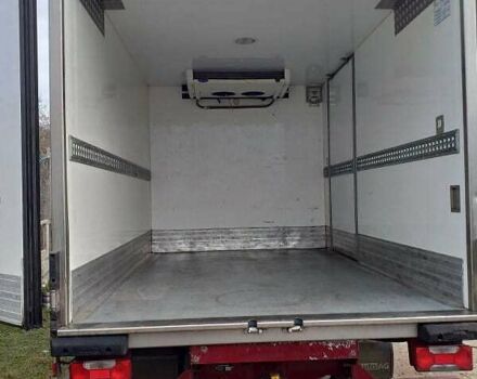 Красный Ивеко Дейли, объемом двигателя 3 л и пробегом 369 тыс. км за 17000 $, фото 2 на Automoto.ua