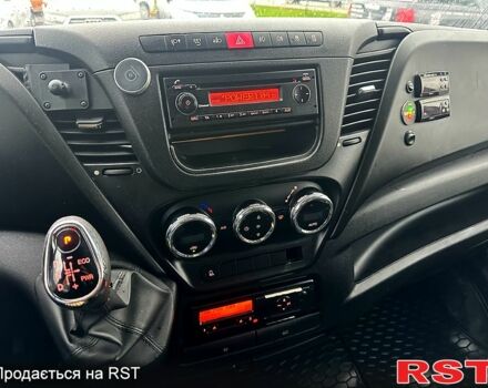 Красный Ивеко Дейли, объемом двигателя 3 л и пробегом 336 тыс. км за 34568 $, фото 9 на Automoto.ua