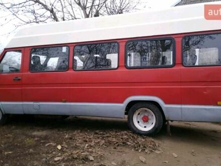 Червоний Івеко Дейлі, об'ємом двигуна 2.5 л та пробігом 50 тис. км за 2600 $, фото 1 на Automoto.ua
