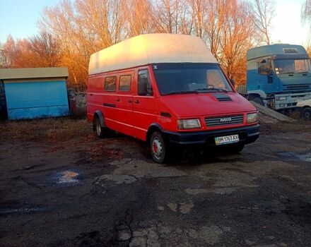 Красный Ивеко Дейли, объемом двигателя 2.5 л и пробегом 330 тыс. км за 3500 $, фото 1 на Automoto.ua