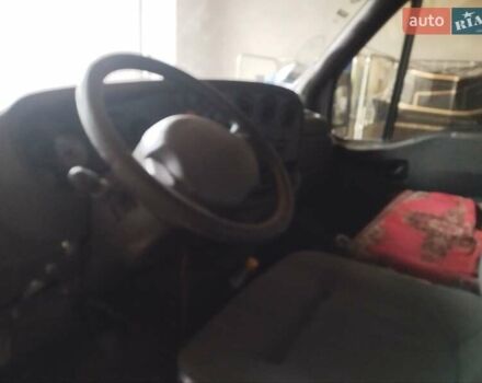 Красный Ивеко Дейли, объемом двигателя 2.3 л и пробегом 400 тыс. км за 3300 $, фото 1 на Automoto.ua