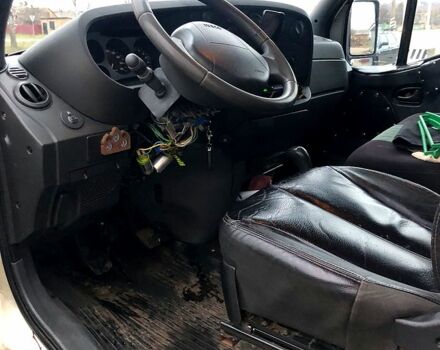 Ивеко Дейли, объемом двигателя 2.8 л и пробегом 333 тыс. км за 4600 $, фото 4 на Automoto.ua