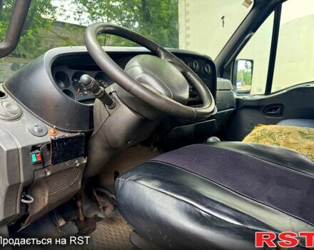 Ивеко Дейли, объемом двигателя 2.8 л и пробегом 175 тыс. км за 9500 $, фото 6 на Automoto.ua