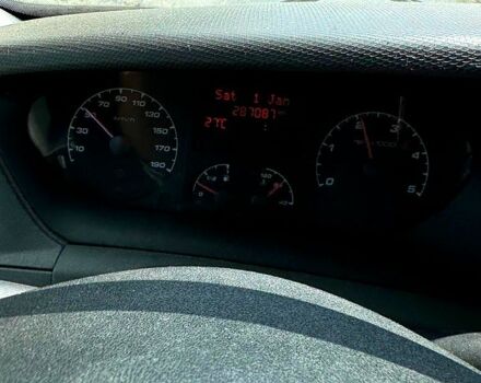 Ивеко Дейли, объемом двигателя 3 л и пробегом 287 тыс. км за 17000 $, фото 5 на Automoto.ua
