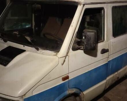 Івеко Дейлі, об'ємом двигуна 2.8 л та пробігом 300 тис. км за 2700 $, фото 7 на Automoto.ua