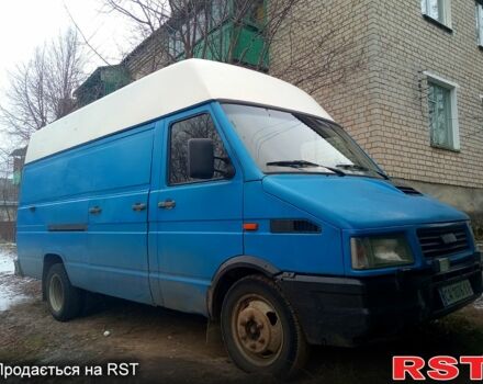 Ивеко Дейли, объемом двигателя 2.5 л и пробегом 280 тыс. км за 3000 $, фото 1 на Automoto.ua
