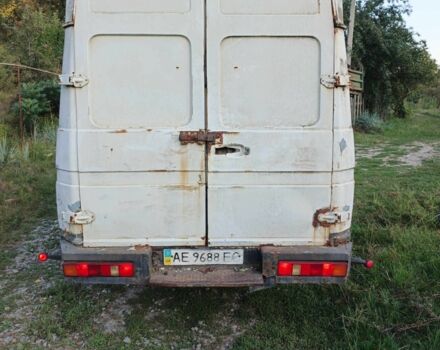 Белый Ивеко Дейли пасс., объемом двигателя 2.8 л и пробегом 560 тыс. км за 1000 $, фото 7 на Automoto.ua