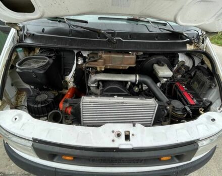 Белый Ивеко Дейли пасс., объемом двигателя 2.8 л и пробегом 412 тыс. км за 7800 $, фото 3 на Automoto.ua