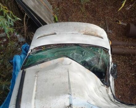 Білий Івеко Daily пасс., об'ємом двигуна 0 л та пробігом 10 тис. км за 2500 $, фото 2 на Automoto.ua