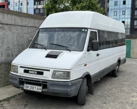 Белый Ивеко Дейли пасс., объемом двигателя 2.8 л и пробегом 222 тыс. км за 2200 $, фото 1 на Automoto.ua