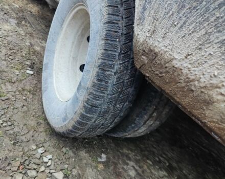 Чорний Івеко Daily пасс., об'ємом двигуна 2.8 л та пробігом 400 тис. км за 2837 $, фото 4 на Automoto.ua