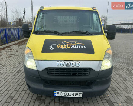 Желтый Ивеко Дейли, объемом двигателя 2.29 л и пробегом 667 тыс. км за 14000 $, фото 2 на Automoto.ua