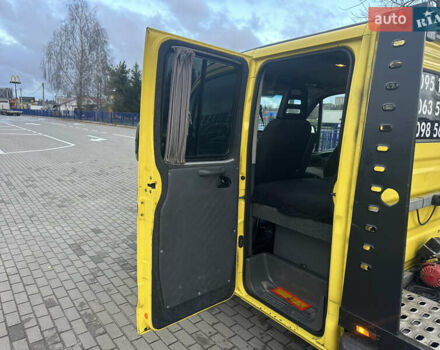 Желтый Ивеко Дейли, объемом двигателя 2.29 л и пробегом 667 тыс. км за 14000 $, фото 9 на Automoto.ua