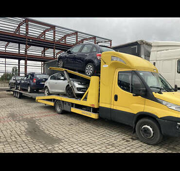 Желтый Ивеко Дейли, объемом двигателя 3 л и пробегом 398 тыс. км за 36500 $, фото 9 на Automoto.ua