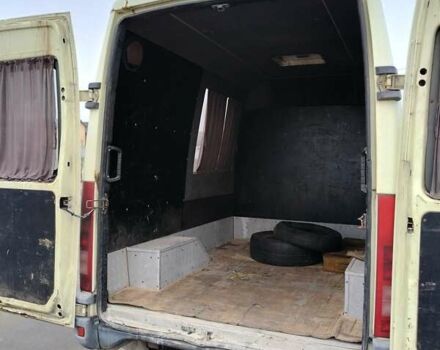 Желтый Ивеко Дейли, объемом двигателя 2.8 л и пробегом 515 тыс. км за 4000 $, фото 6 на Automoto.ua