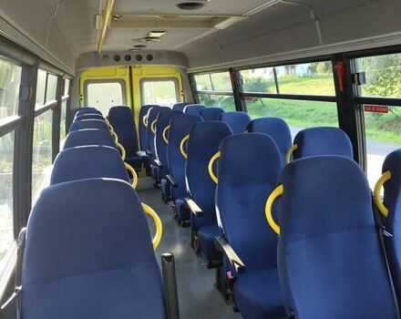 Желтый Ивеко Дейли, объемом двигателя 3 л и пробегом 440 тыс. км за 24499 $, фото 3 на Automoto.ua