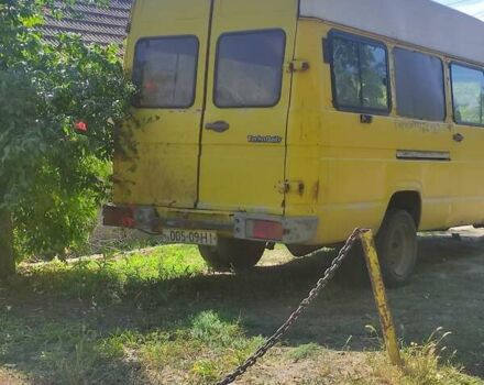 Жовтий Івеко Дейлі, об'ємом двигуна 0 л та пробігом 363 тис. км за 2000 $, фото 5 на Automoto.ua