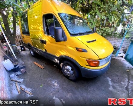 Желтый Ивеко Дейли, объемом двигателя 2.8 л и пробегом 450 тыс. км за 3499 $, фото 7 на Automoto.ua