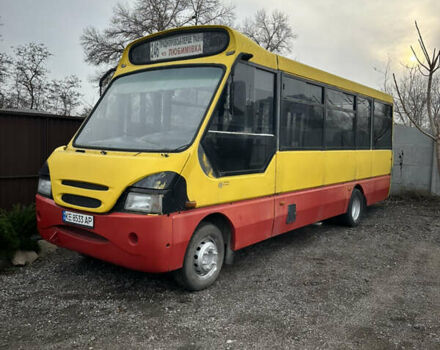 Желтый Ивеко Дейли, объемом двигателя 2.8 л и пробегом 400 тыс. км за 13999 $, фото 1 на Automoto.ua