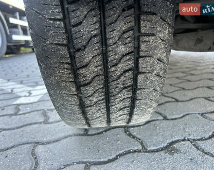 Серый Ивеко Дейли, объемом двигателя 3 л и пробегом 180 тыс. км за 26800 $, фото 11 на Automoto.ua