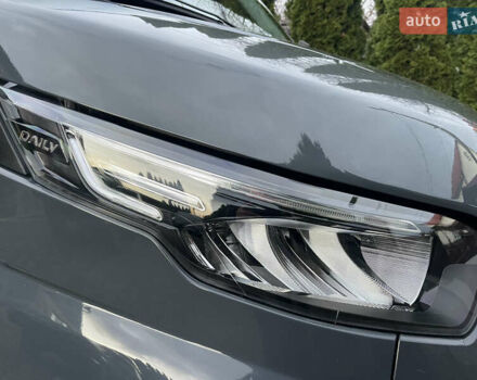 Сірий Івеко Дейлі, об'ємом двигуна 3 л та пробігом 288 тис. км за 35930 $, фото 18 на Automoto.ua