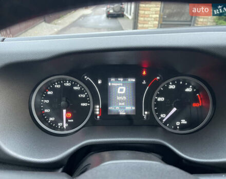 Сірий Івеко Дейлі, об'ємом двигуна 3 л та пробігом 288 тис. км за 35930 $, фото 9 на Automoto.ua