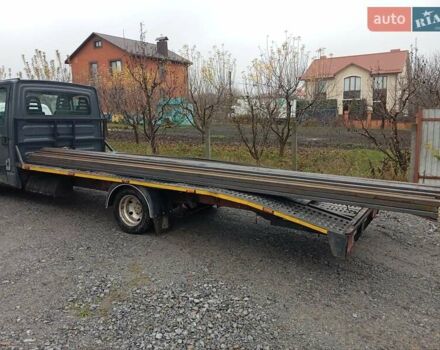 Серый Ивеко Дейли, объемом двигателя 2.8 л и пробегом 558 тыс. км за 9500 $, фото 13 на Automoto.ua