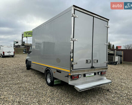 Сірий Івеко Дейлі, об'ємом двигуна 3 л та пробігом 265 тис. км за 33700 $, фото 5 на Automoto.ua