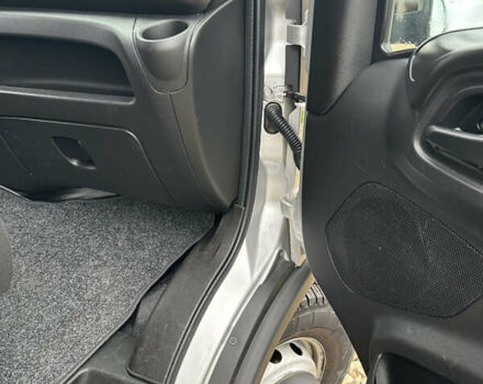 Сірий Івеко Дейлі, об'ємом двигуна 3 л та пробігом 265 тис. км за 33700 $, фото 31 на Automoto.ua