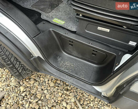 Сірий Івеко Дейлі, об'ємом двигуна 3 л та пробігом 265 тис. км за 33700 $, фото 21 на Automoto.ua