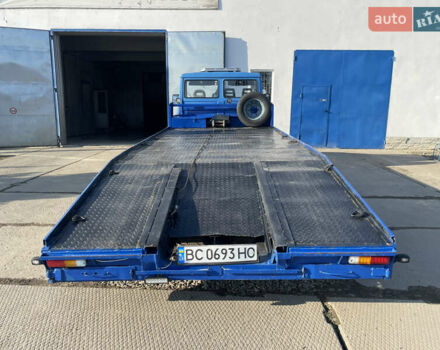 Синий Ивеко Дейли, объемом двигателя 2.8 л и пробегом 680 тыс. км за 7000 $, фото 6 на Automoto.ua