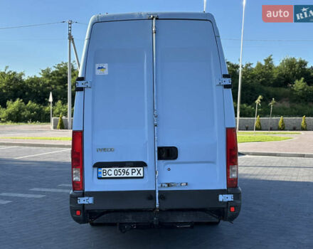 Синий Ивеко Дейли, объемом двигателя 2.8 л и пробегом 450 тыс. км за 5900 $, фото 5 на Automoto.ua