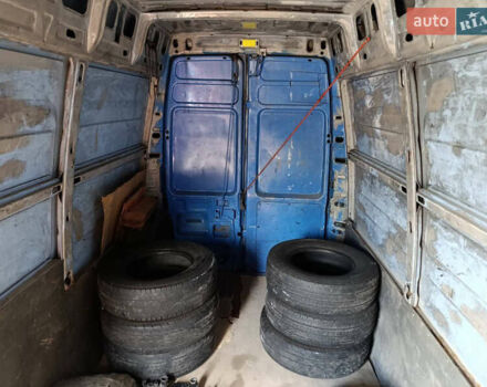 Синий Ивеко Дейли, объемом двигателя 2.8 л и пробегом 350 тыс. км за 6900 $, фото 16 на Automoto.ua